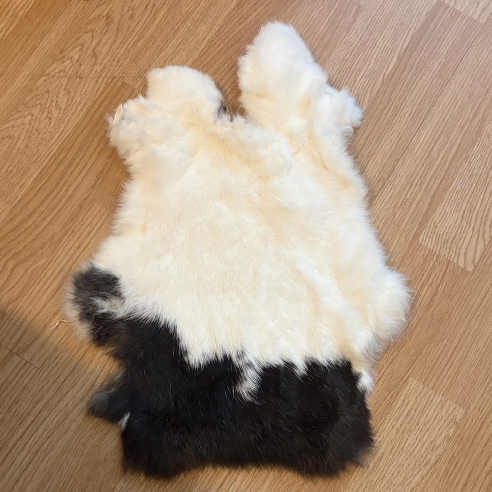 #0183 Genuine Soft Rabbit Fur Pelt - Natural Tanned Craft Supply Hide